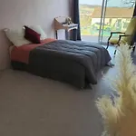 Maison Accueillante A Avec Jardin *