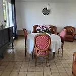 Maison Accueillante A Avec Jardin Apartment Les Martres-de-Veyre