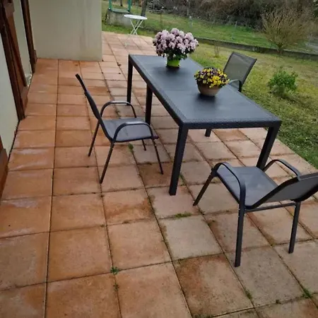 아파트 Maison Accueillante A Avec Jardin Les Martres-de-Veyre