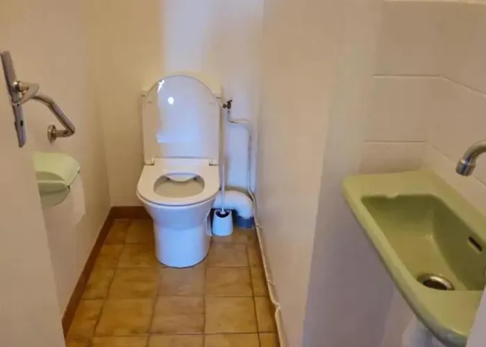 Апартаменты Maison Accueillante A Avec Jardin