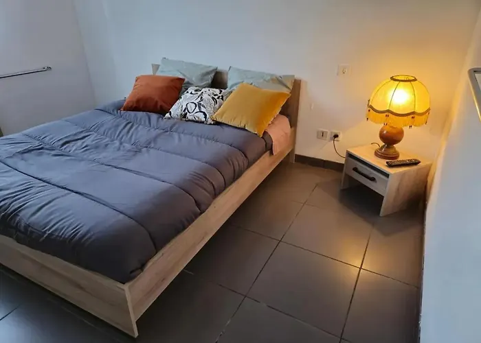 Maison Accueillante A Avec Jardin * Les Martres-de-Veyre